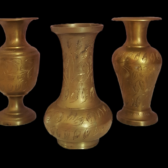 Vintage Brass Vase India Etched BOHO Decor - Picture 5 of 5